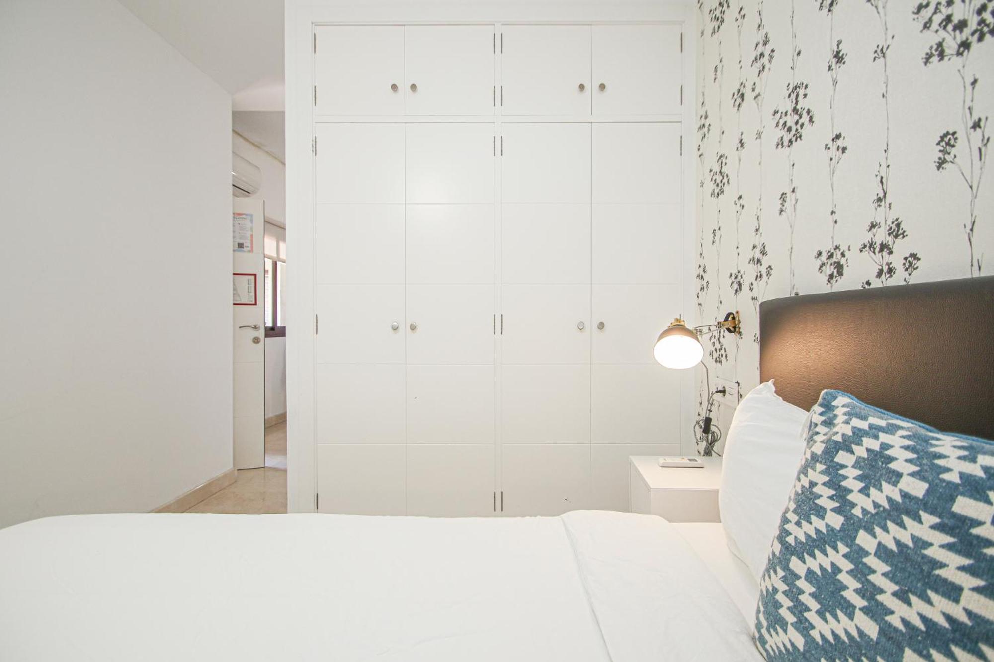 Charming Apt In The Center - 10M Walk Isla Magica Sevilla Exterior foto